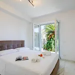 Apartman Beachy Vibes- 900m From The - Happy