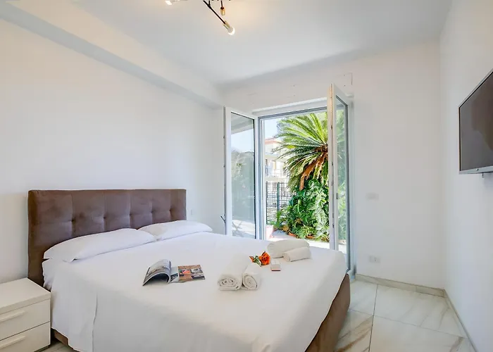 Apartman And - Beachy Vibes- 900m From The - Happy