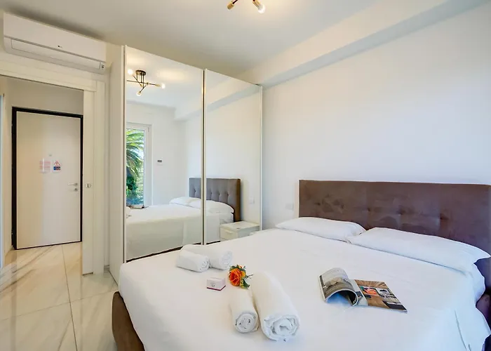 Apartman And - Beachy Vibes- 900m From The - Happy
